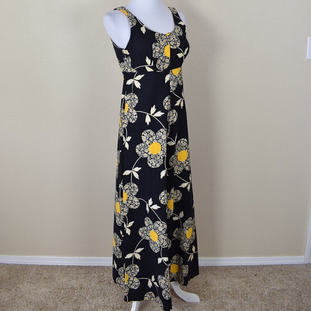 Vintage 60s Mod Floral Jumpsuit - 6/8 - Picture 10 of 10